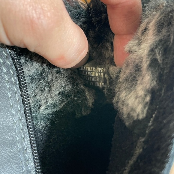 Brilliant Woman’s Waterproof Leather Ankle Heeled Boots - Picture 16 of 16